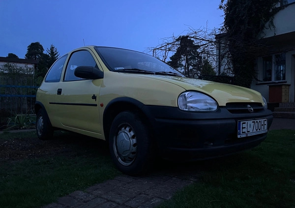 Opel Corsa cena 2599 przebieg: 158000, rok produkcji 1996 z Rzgów małe 37